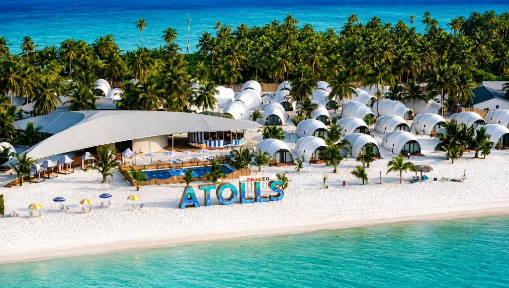 Praveg Atoll — Thinnakara Private Island 3D / 2N